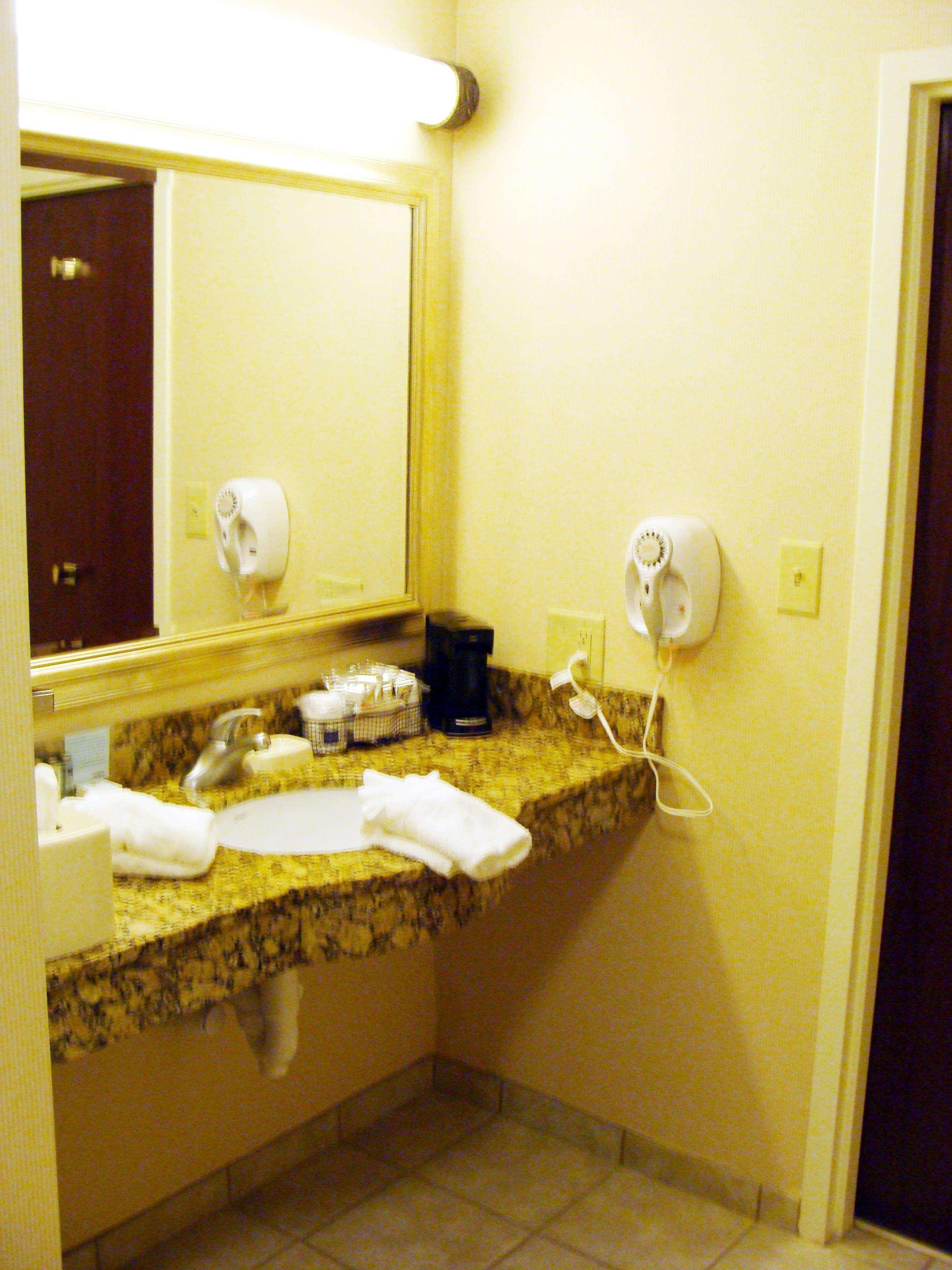 Hampton Inn Calera Buitenkant foto
